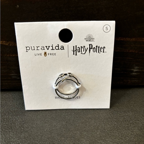 HARRY POTTER™ RING STACK - Picture 3 of 3